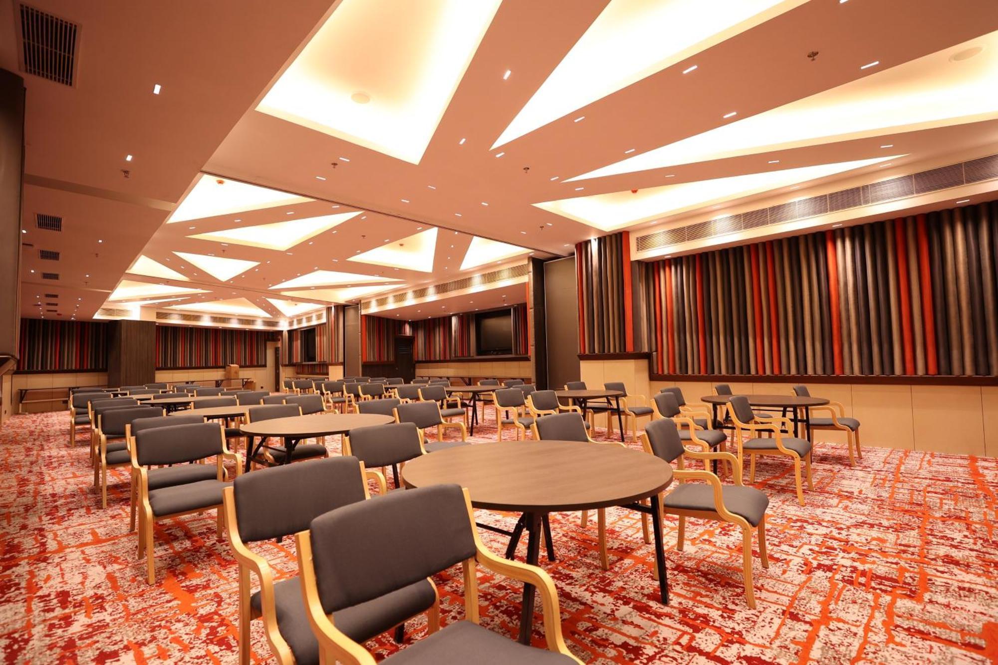 Holiday Inn Express & Suites Jaipur Gopalpura 外观 照片