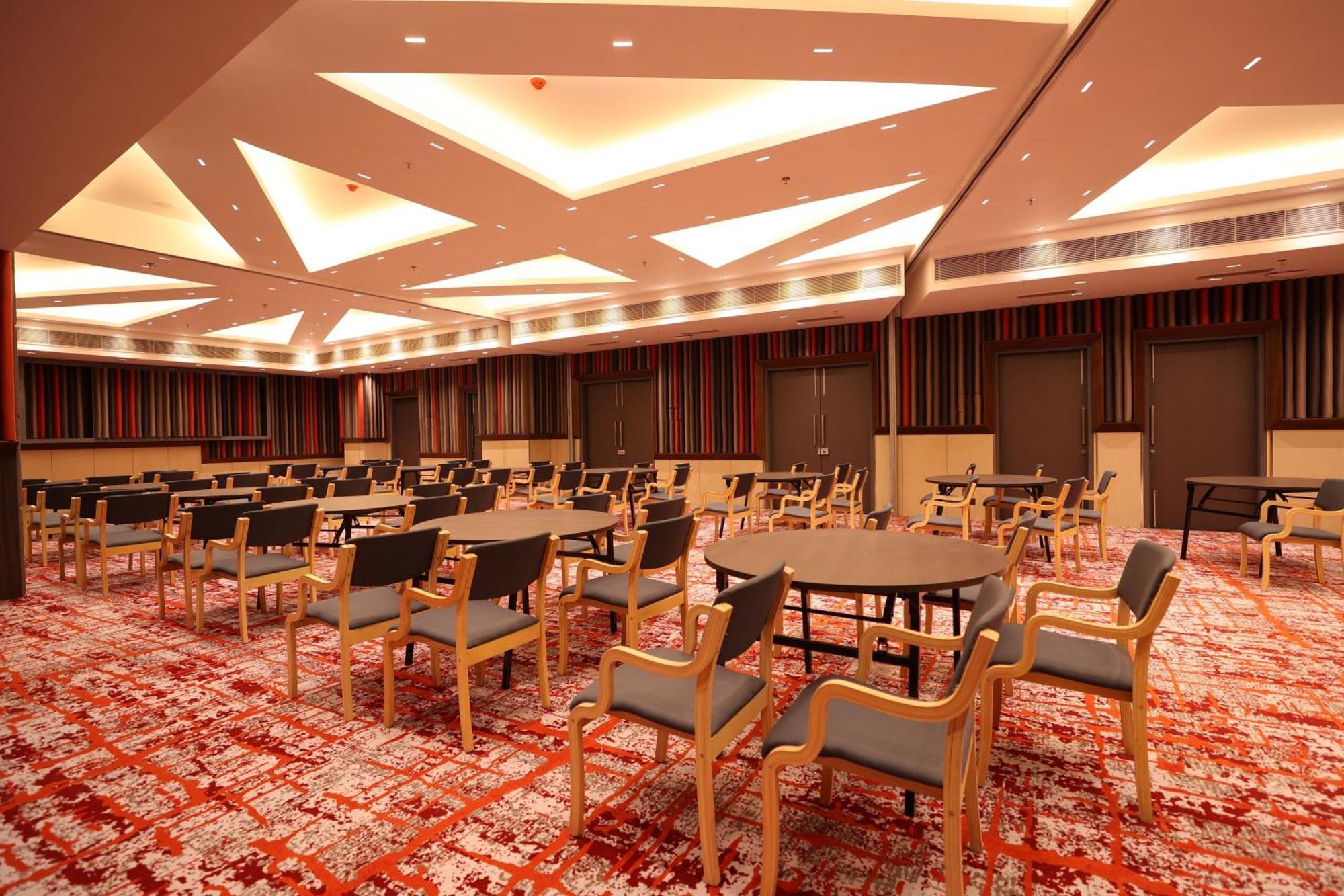 Holiday Inn Express & Suites Jaipur Gopalpura 外观 照片