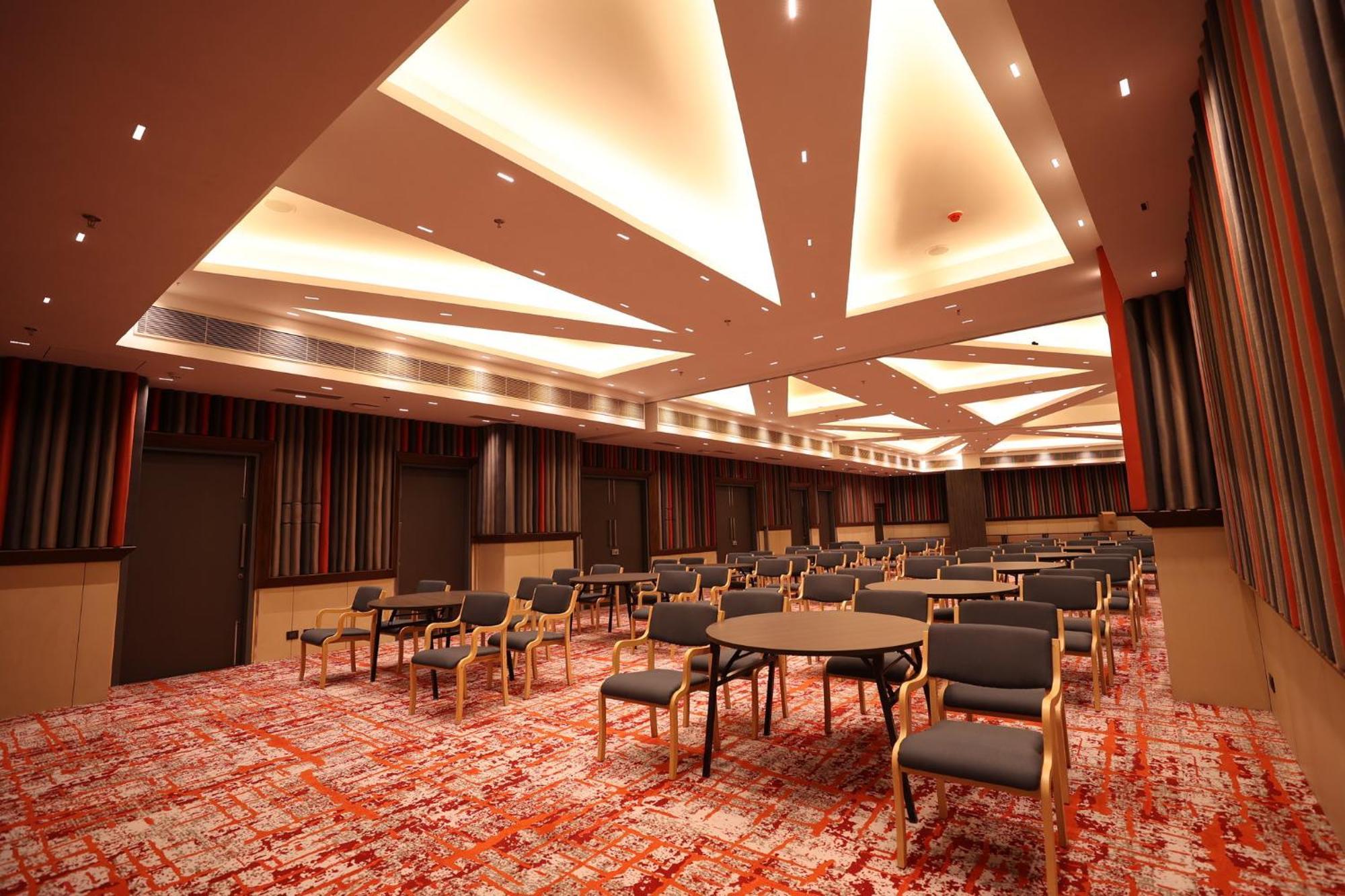 Holiday Inn Express & Suites Jaipur Gopalpura 外观 照片