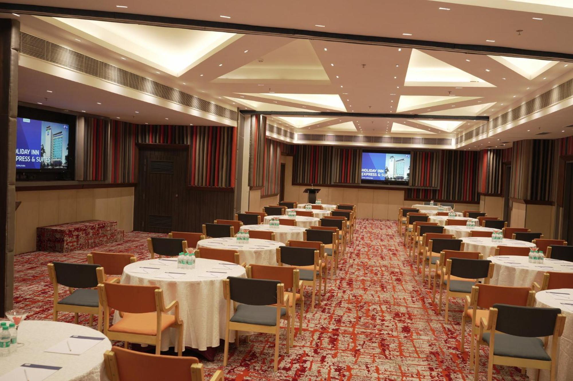 Holiday Inn Express & Suites Jaipur Gopalpura 外观 照片